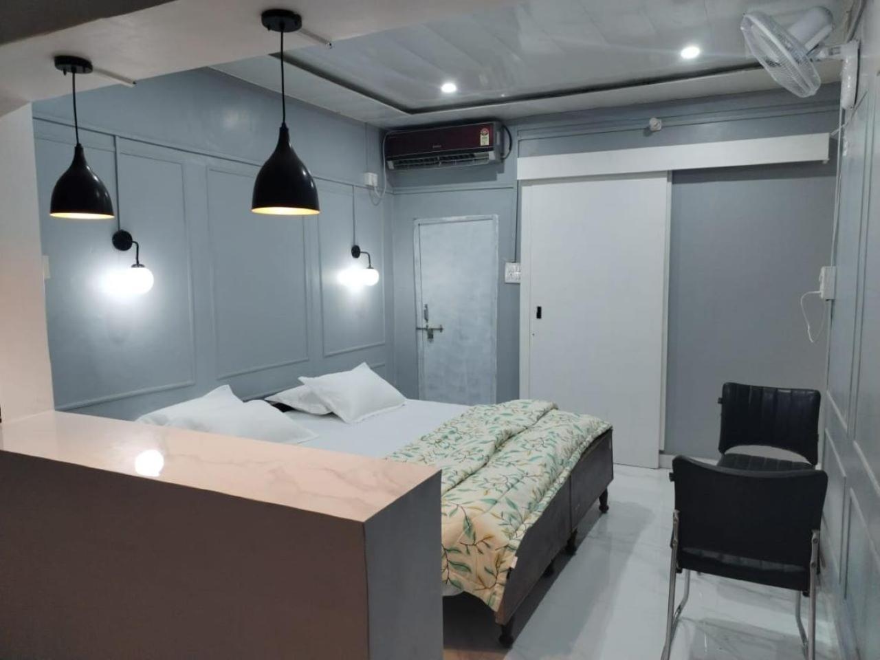 Janki Kunj Varanasi- 3 Room Home Екстериор снимка